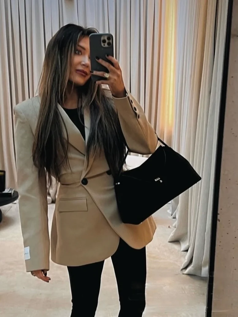 'ASTON' STRUCTURED HOURGLASS CINCHED WAIST BLAZER CAMEL - Image 4